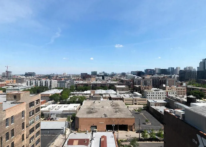 Apartment W Loop W Gym Pool Coworking Nr Uic Chi-396 Chicago