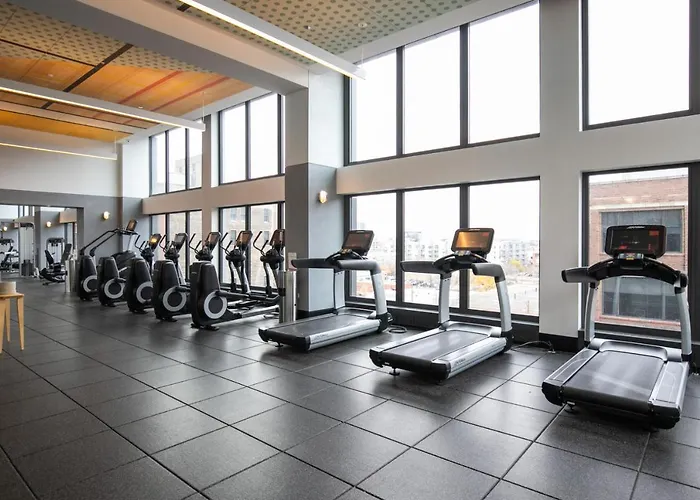 W Loop W Gym Pool Coworking Nr Uic Chi-396 Chicago